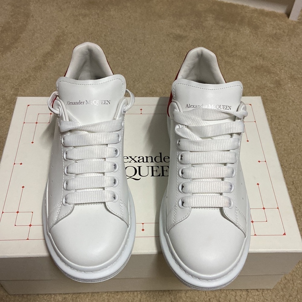 Alexander McQueen oversized sneakers - Picture 3 of 8